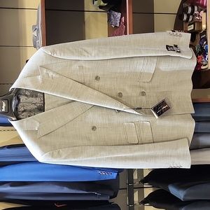 Elegant Double-Breasted Designer Suit